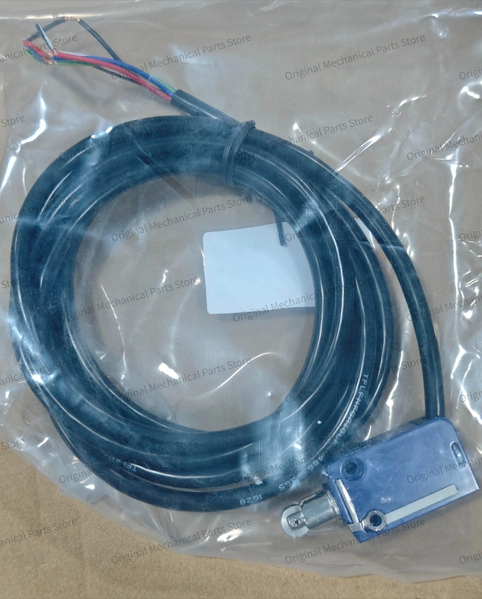 Brand New    1Pcs XCMD2102L3 L - Limit Switch ulasan dan harga